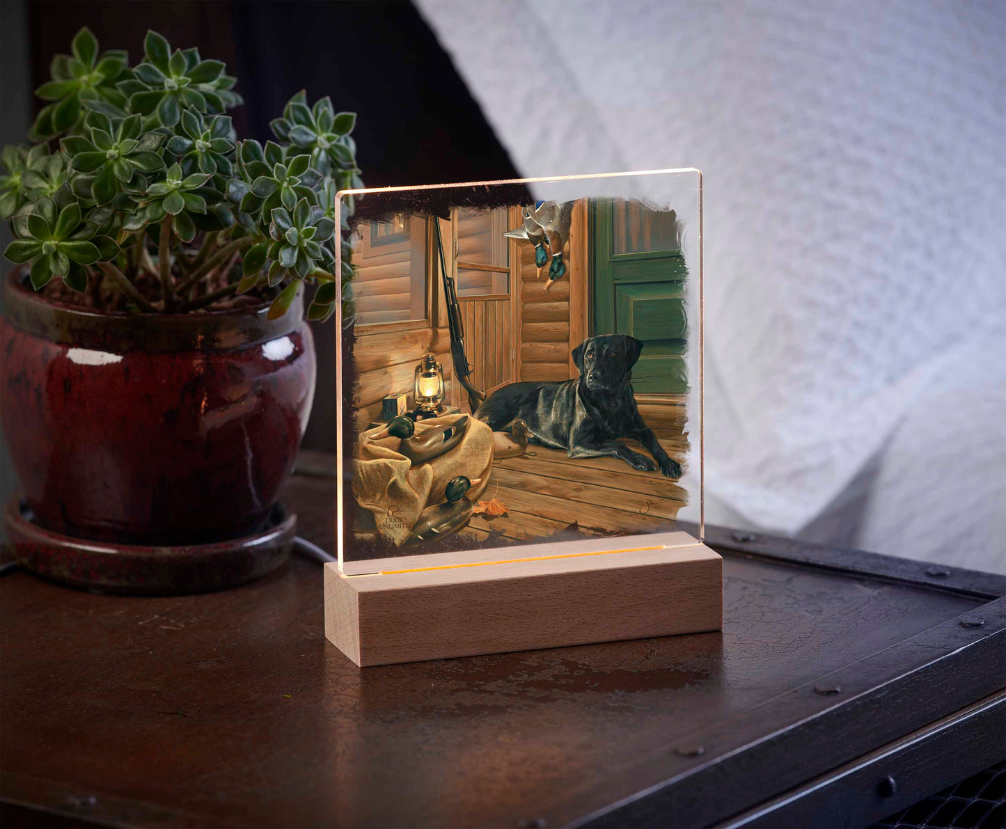 Bountiful Day Black Lab 6.37" x 6" Acrylic Nightlight - Official Ducks Unlimited Art