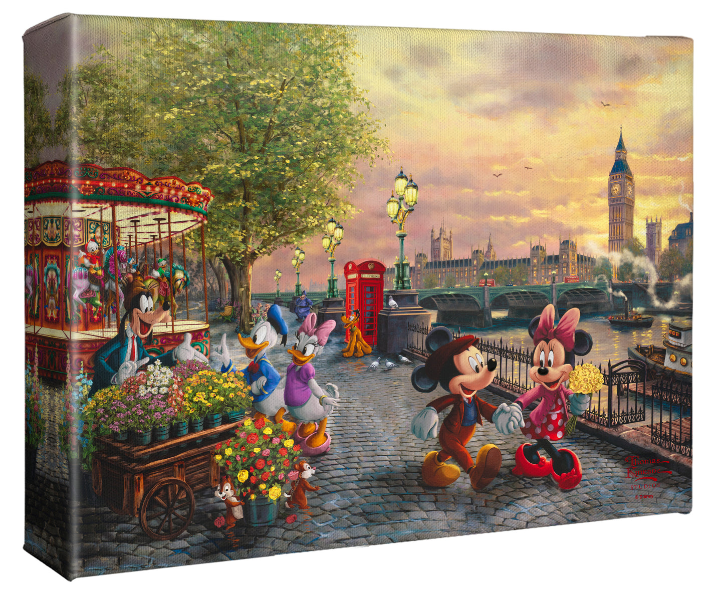 CGW_Disney_MickeyAndMinnieInLondon_151725_8x10_a.jpg