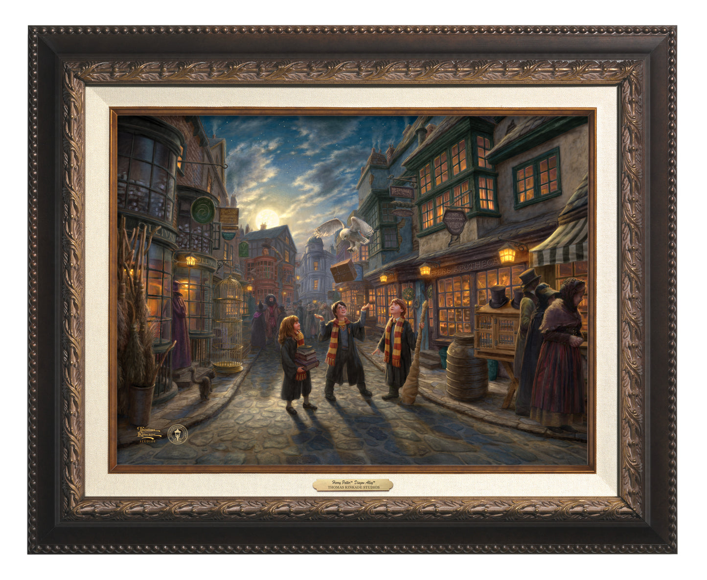 Harry Potter™ Diagon Alley™ - Canvas Classics
