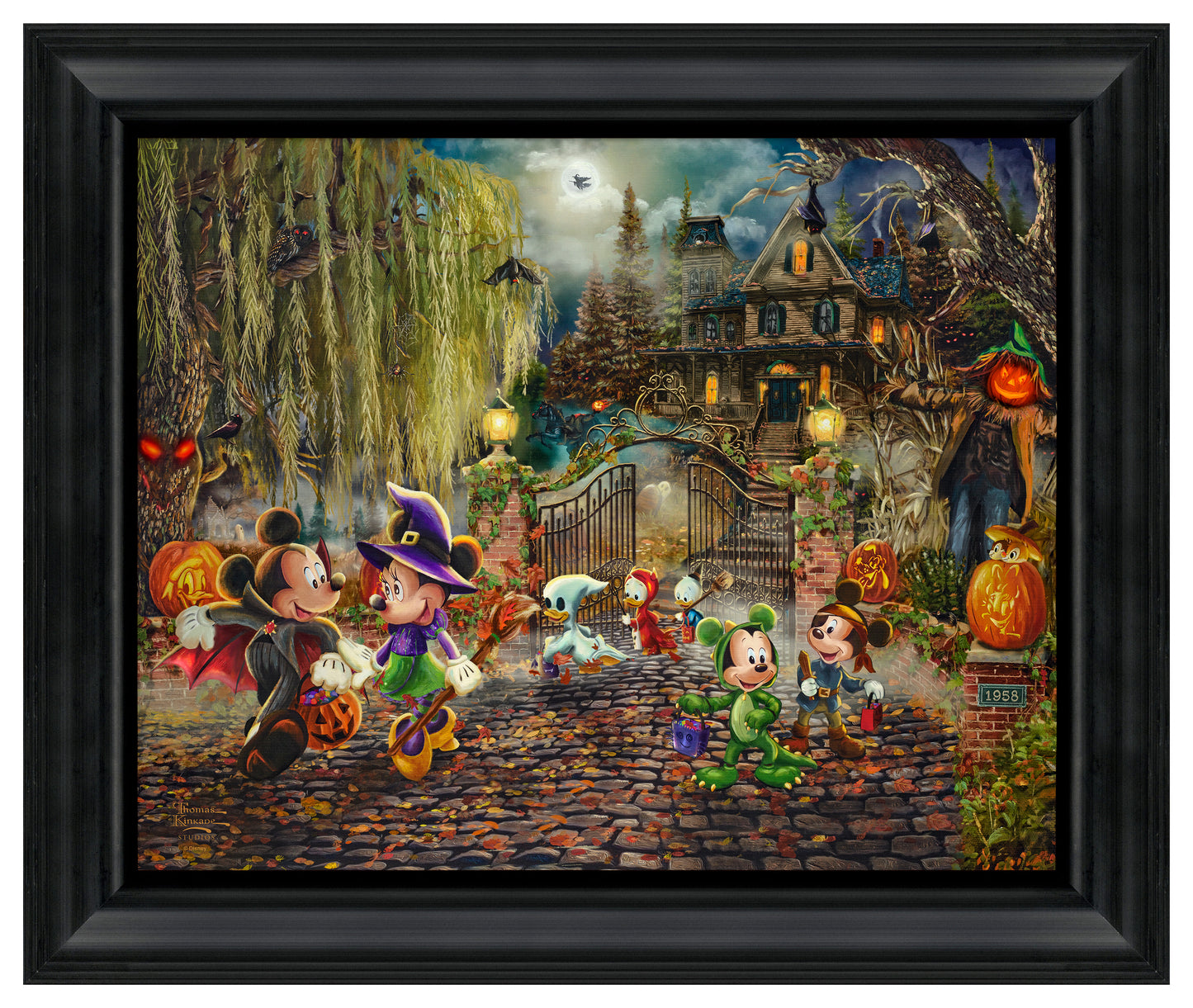 Disney Mickey and Minnie Halloween Fun - 16" x 20" Brushstroke Vignette