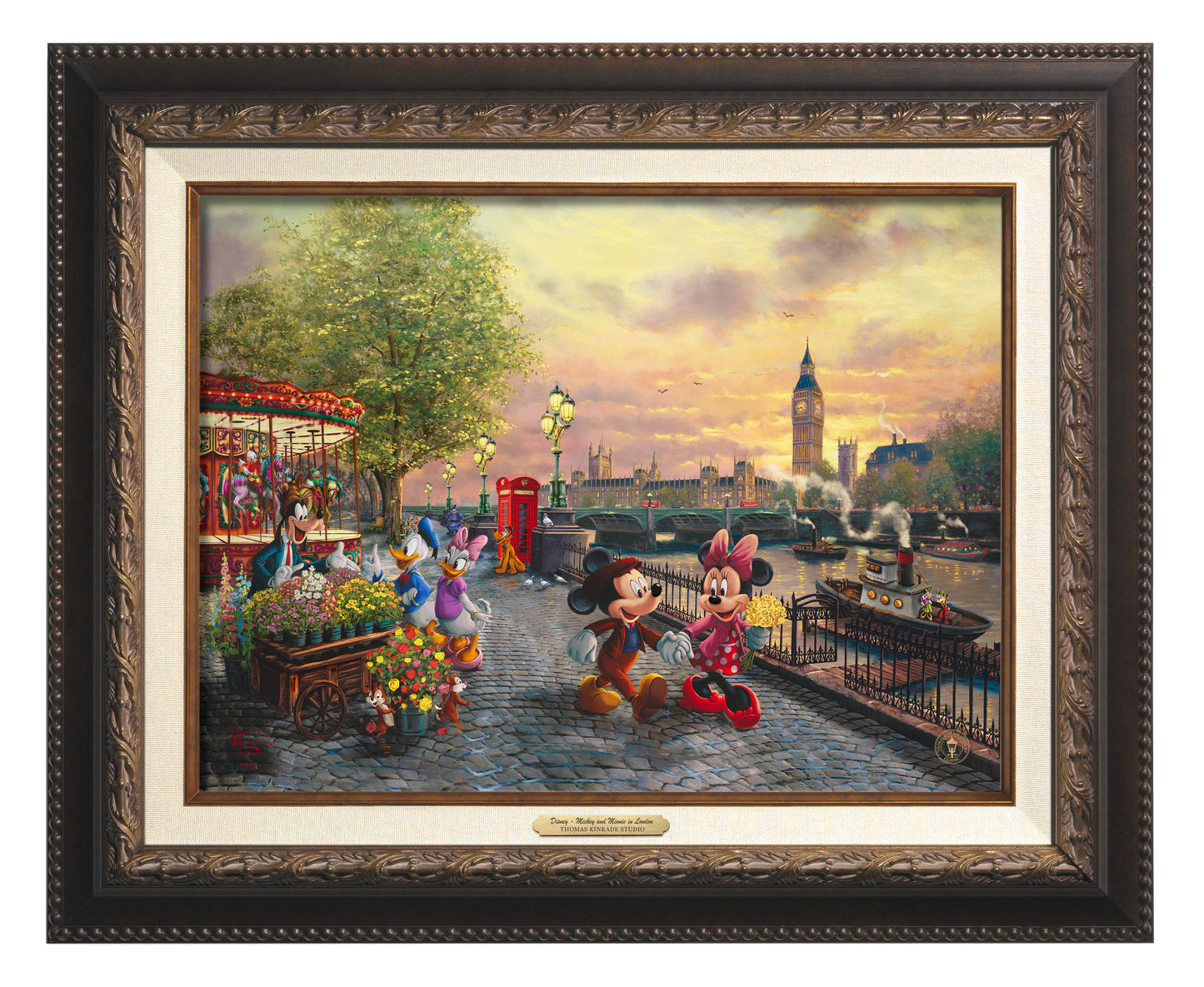 CLF_Disney_MickeyAndMinnieInLondon_151749_12x16_Framed_AgedBronze.jpg