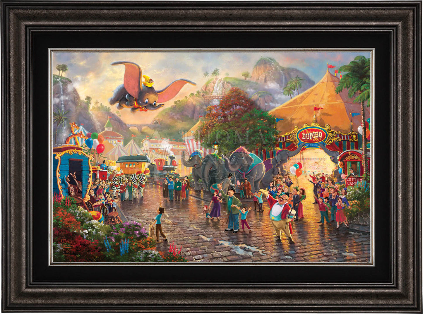 canvas_dumbo_drkptr.jpg