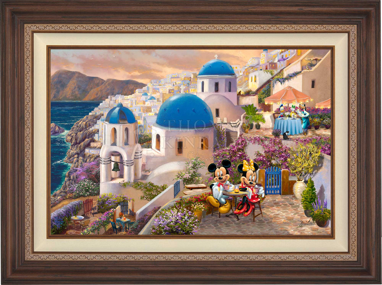 canvas_mmgrce_drkwal_eca6a328-bf91-42f9-9ab9-5c3b32dbb3c7.jpg